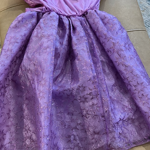 Disney’s Rapunzel costume purple in color size medium - Picture 10 of 12